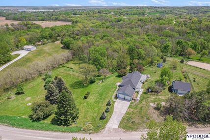 6530 North Ridge Road , Fort Calhoun, NE 68023
