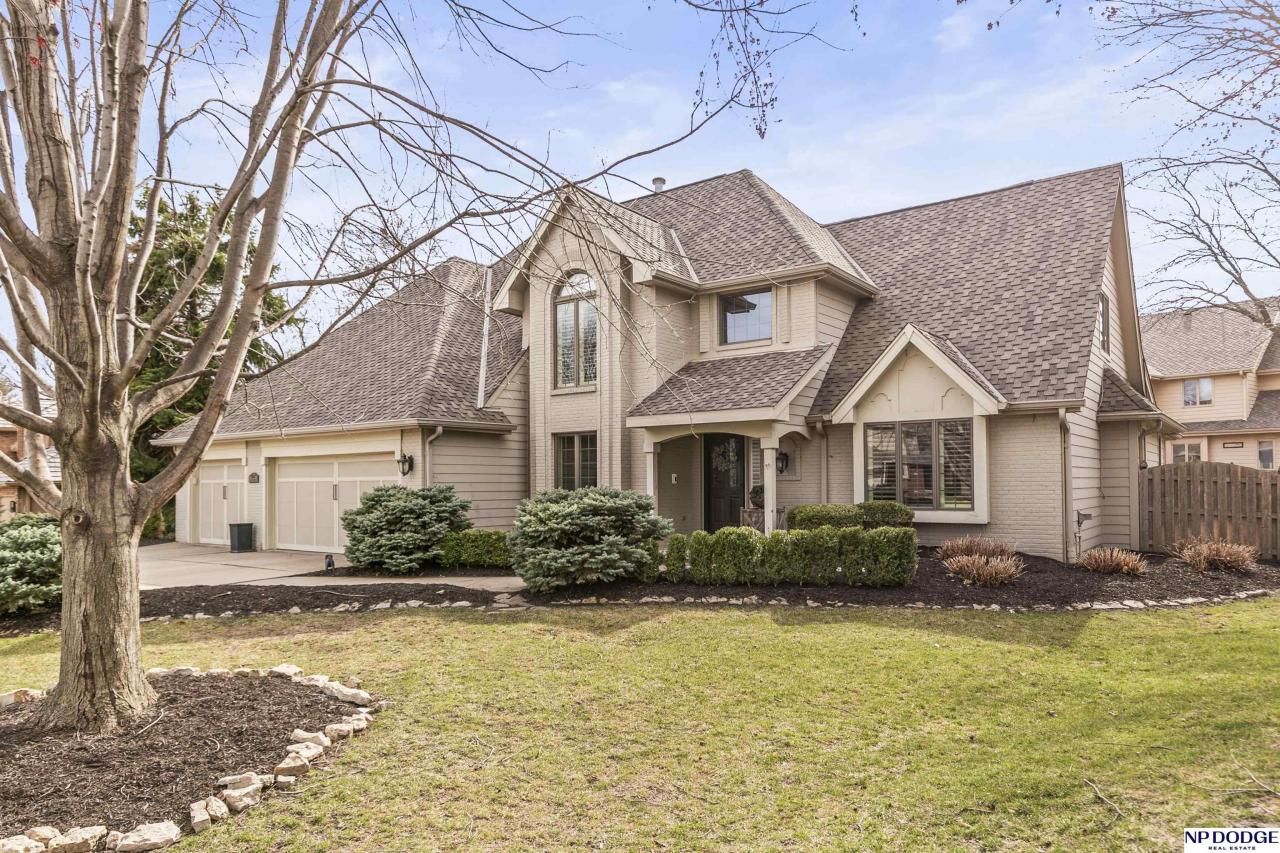 16123 Barbara Circle , Omaha, NE 68130