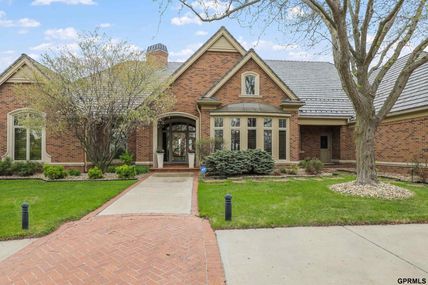 4905 N 196Th Circle, Elkhorn, NE 68022