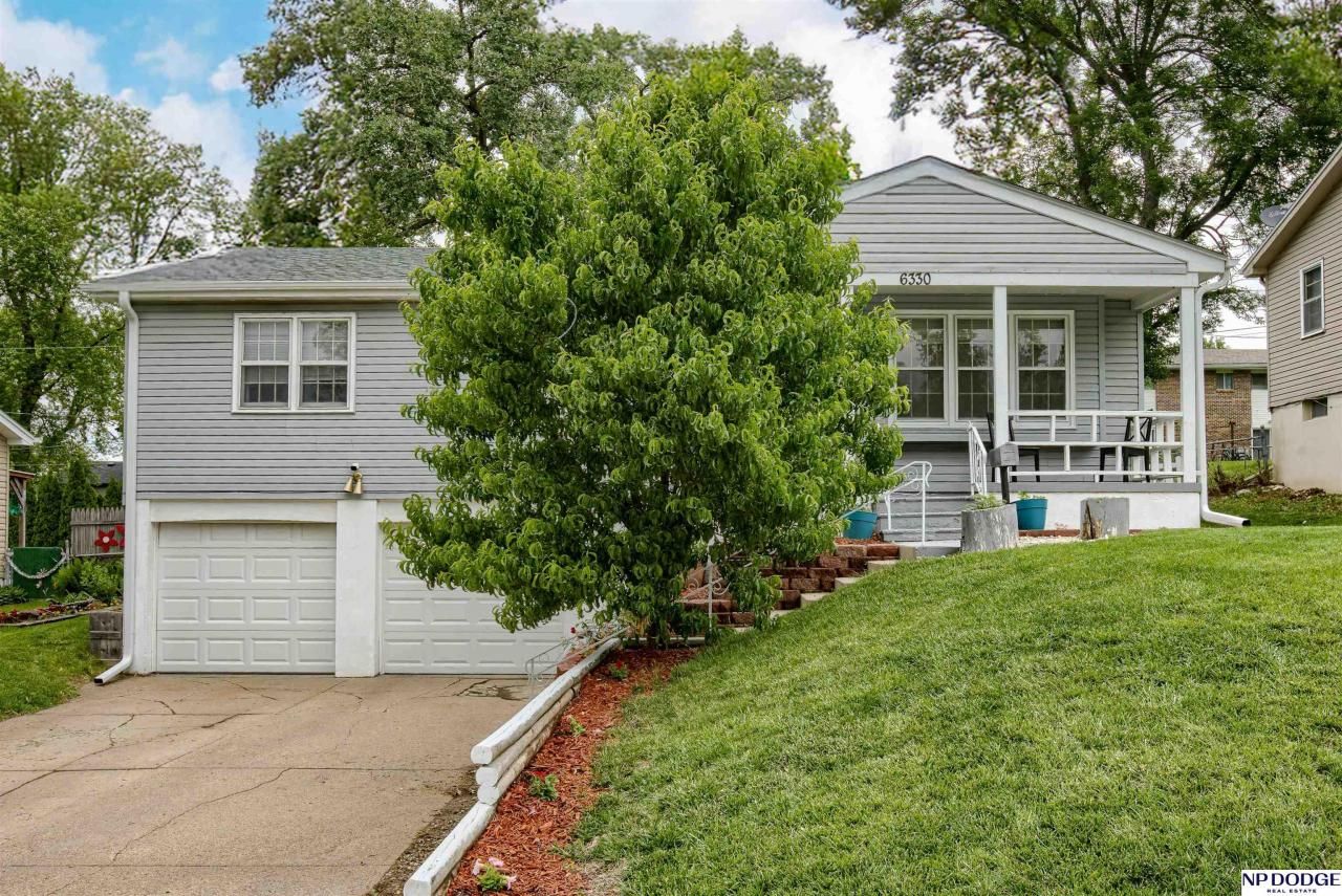 6330 Ellison Avenue , Omaha, NE 68104