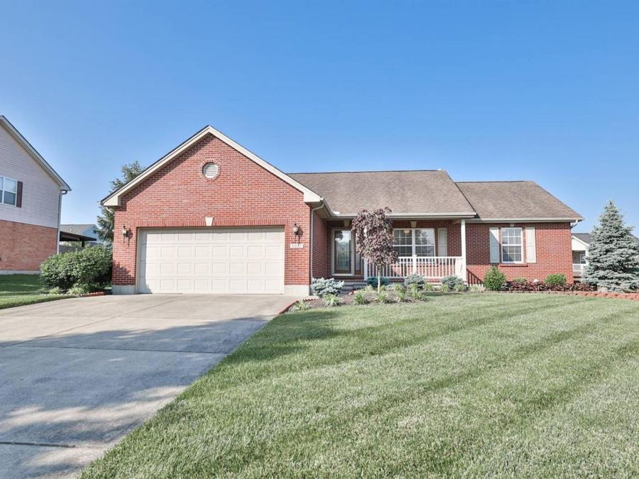 5337 Roden Park Drive, Monroe, OH 45050 Photo 1