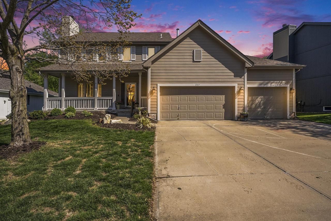 13317 S 20 Street , Bellevue, NE 68123