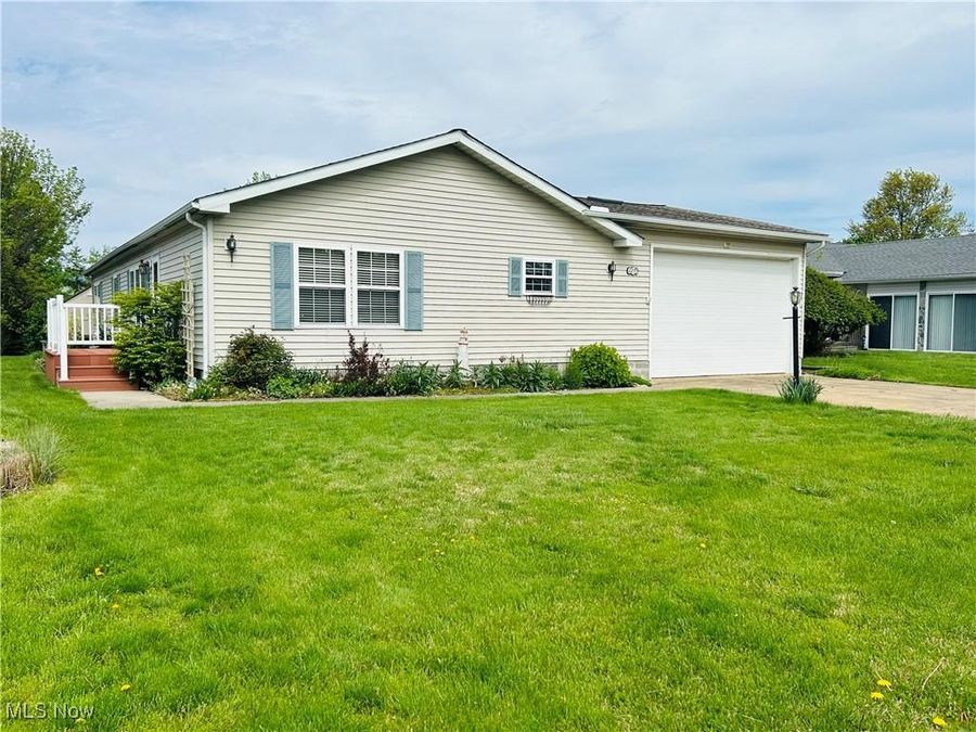 2270 S Commodore Court, Lakeside Marblehead, OH 43440 Photo 1