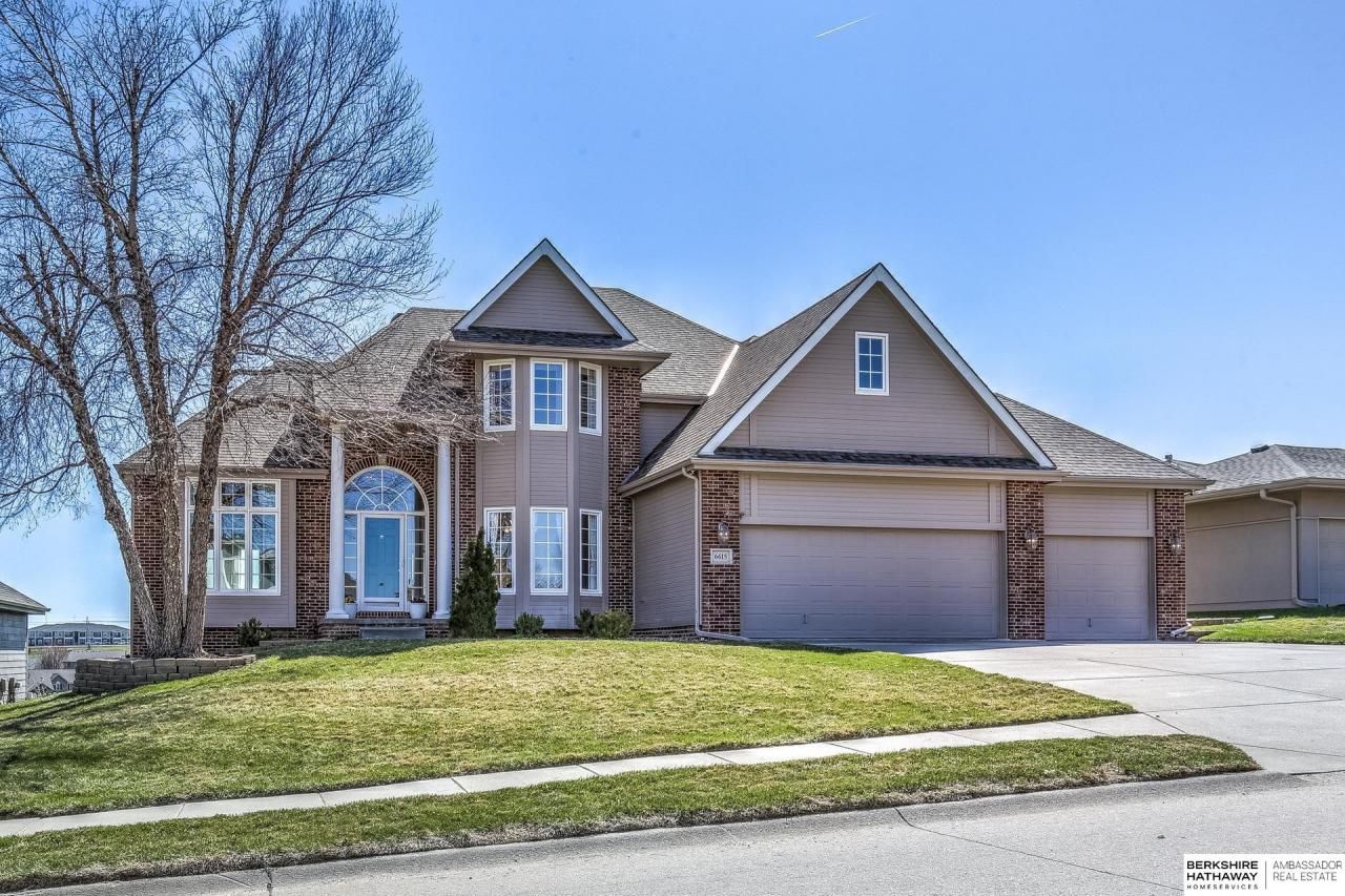 6615 N 159 Street , Omaha, NE 68116
