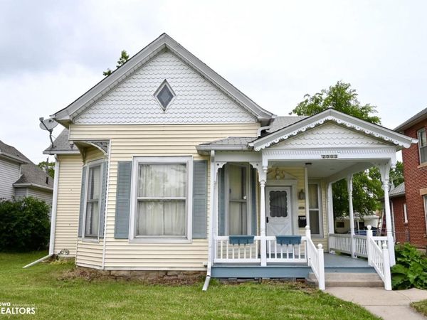 2003 Avenue H, Fort Madison, IA 52627