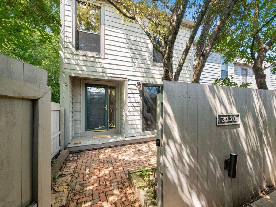 3120 Walden Ravines, Columbus, OH 43221 Photo 1