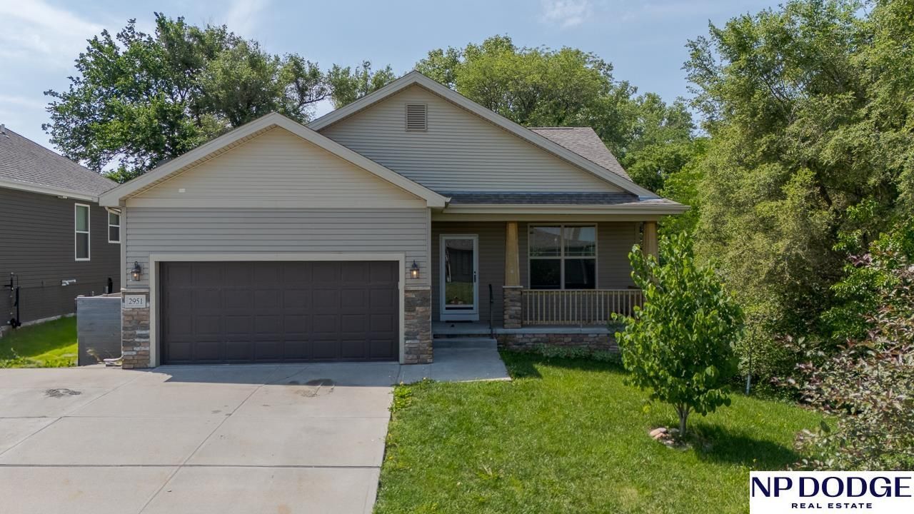 2951 W Peach Street , Lincoln, NE 68522