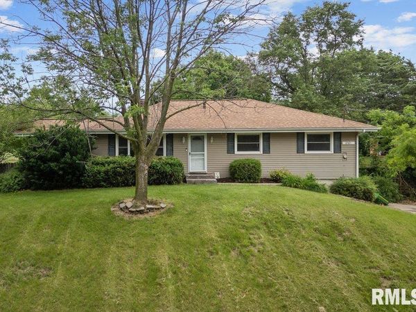 8421 55TH Street, Coal Valley, IL 61240