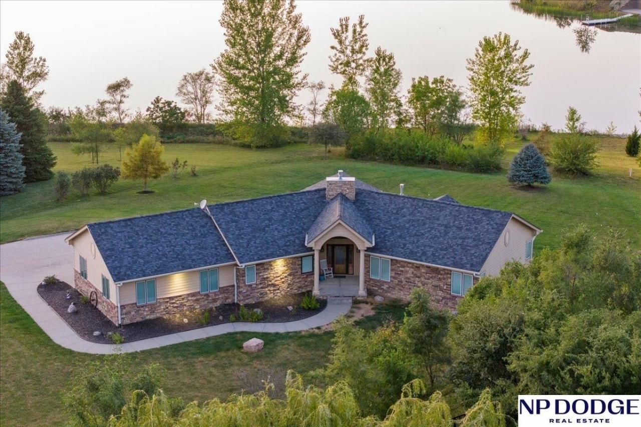 23054 Chamois Circle , Glenwood, IA 51534