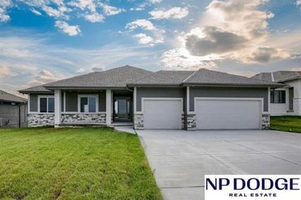 10325 S 191 Avenue , Omaha, NE 68136