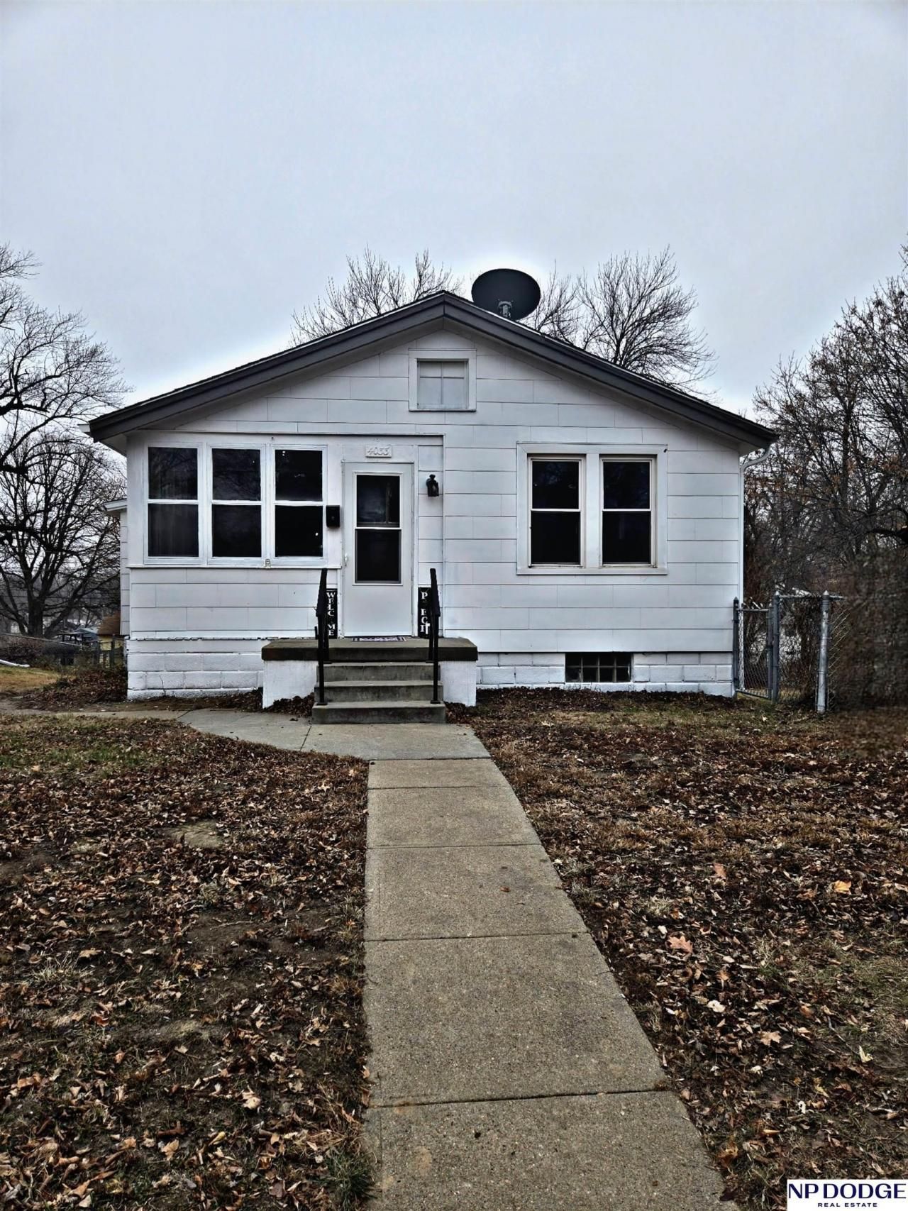 4033 Curtis Avenue, Omaha, NE 68111