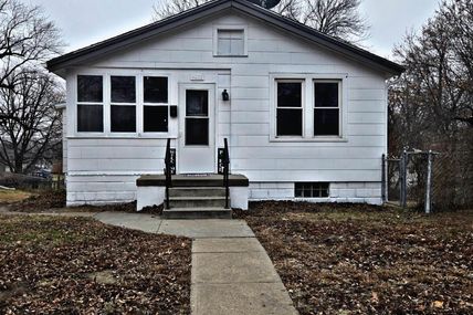 4033 Curtis Avenue, Omaha, NE 68111