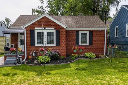 6715 N 33rd Street , Omaha, NE 68112