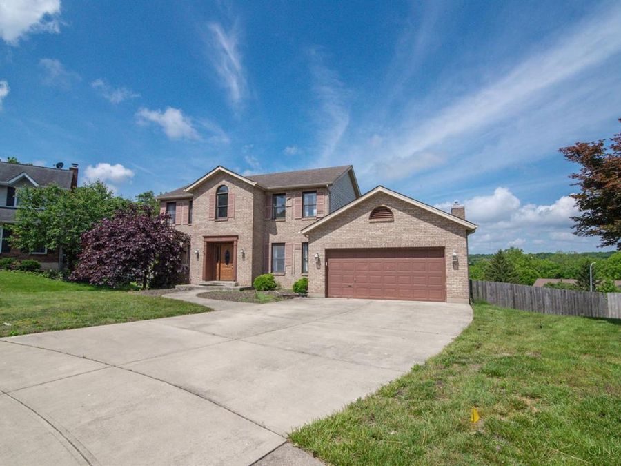 352 Palm Springs Drive, Fairfield, OH 45014 Photo 1