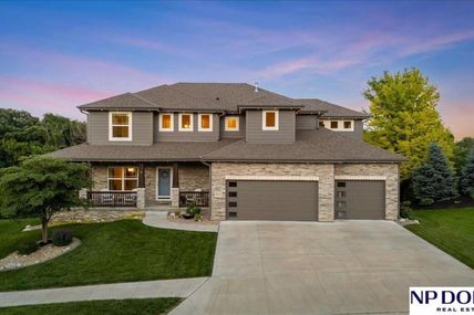 5815 S 238th Street , Elkhorn, NE 68022