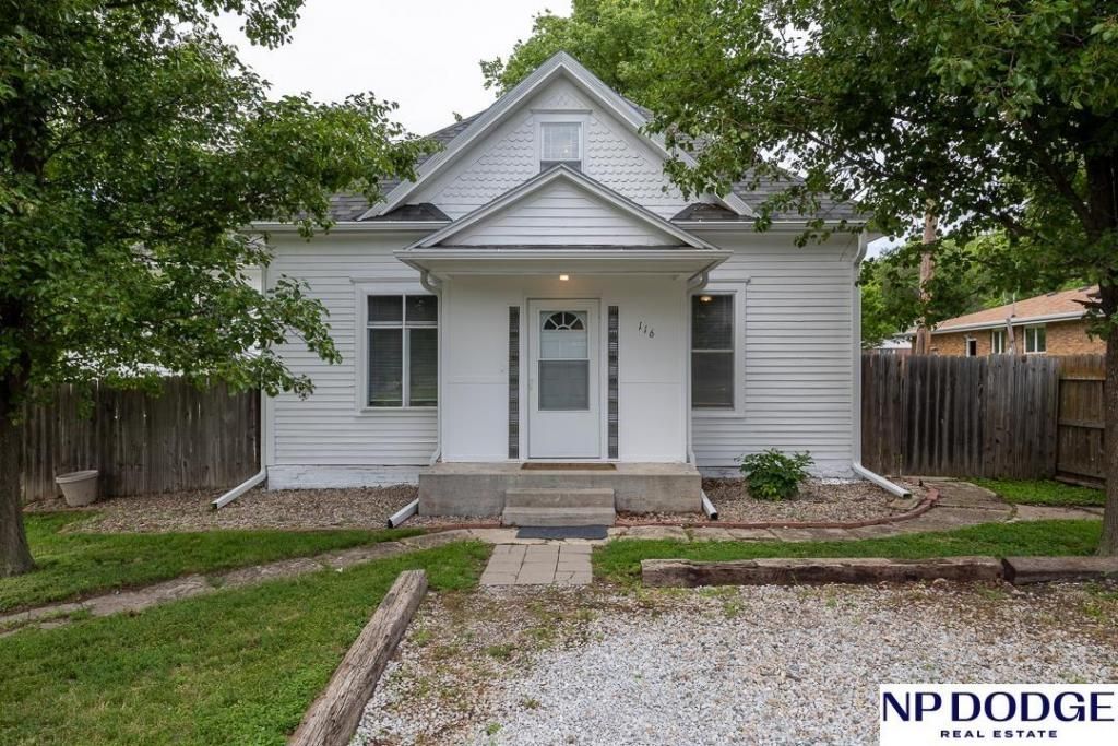 116 E Hillcrest Drive , Seward, NE 68434