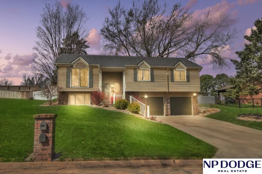 2709 Eagle Drive , Fremont, NE 68025