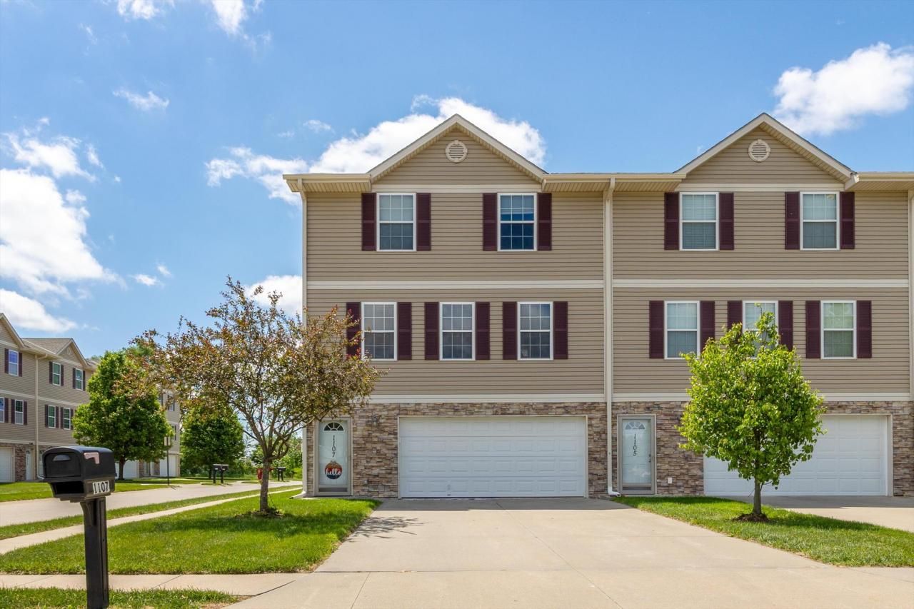 1107 AVENUE K, CARTER LAKE, IA 51510