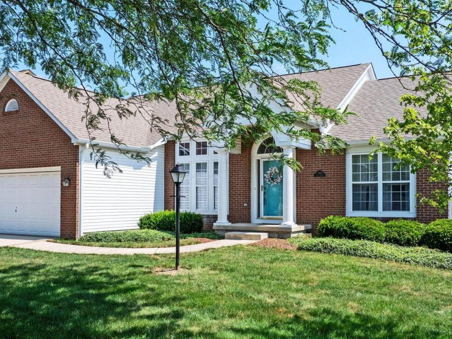 180 Locust Curve Drive , Delaware, OH 43015 Photo 1