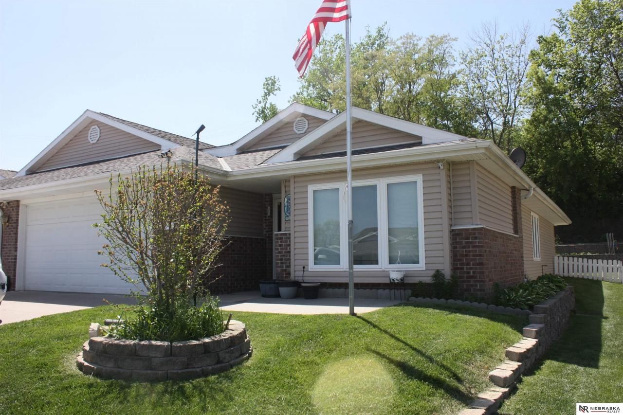 120 W Deer Lane, Plattsmouth, NE 68048