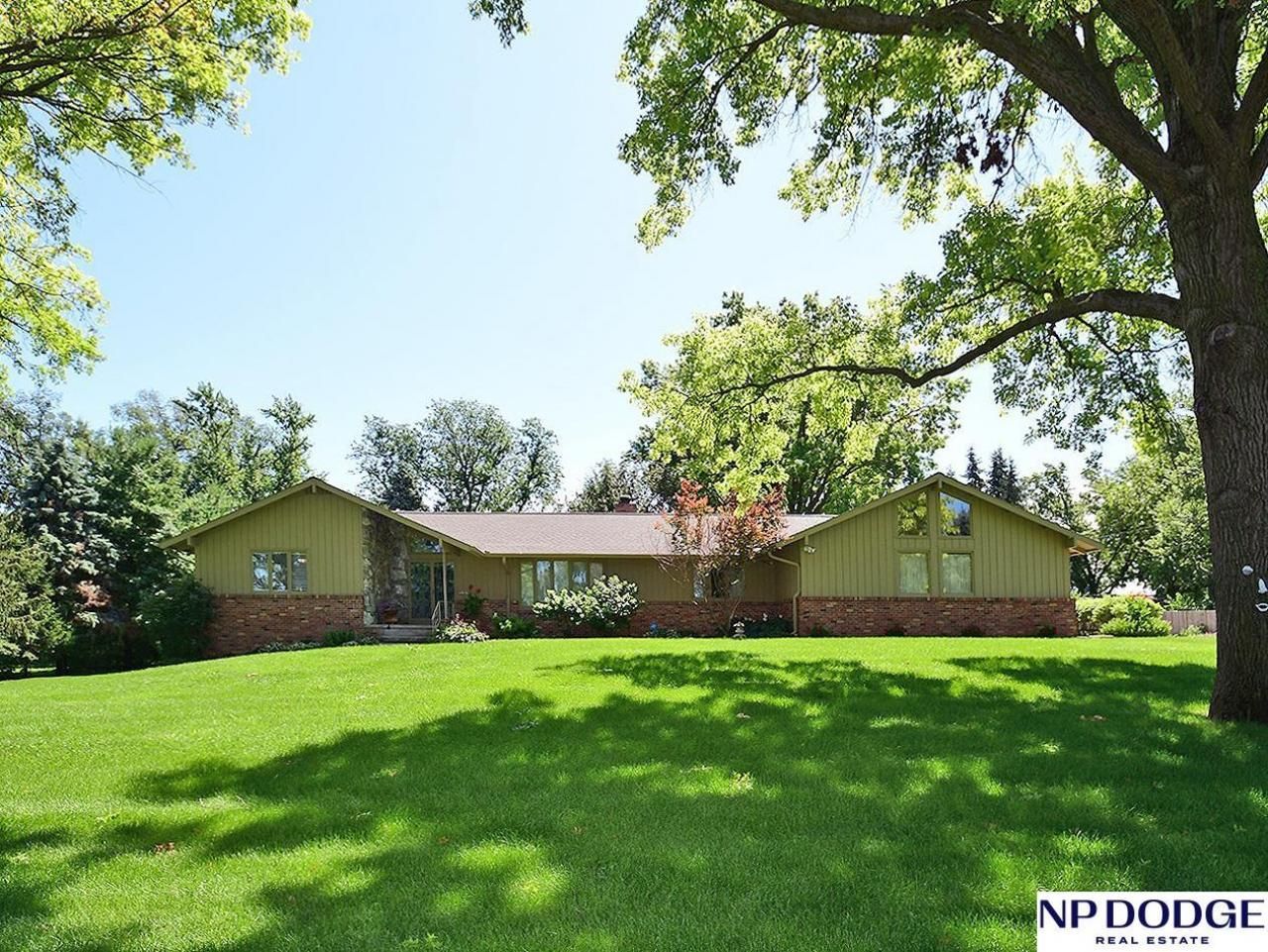 2307 N 103 Circle, Omaha, NE 68134