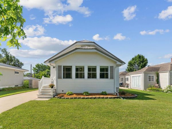 1312 Ave C, Fort Madison, IA 52627