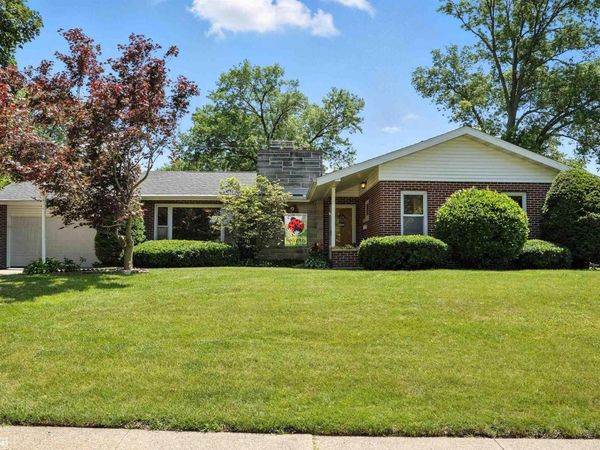 2611 Amelia Street, Burlington, IA 52601