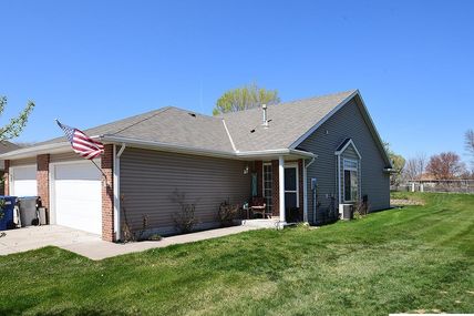 828 Norwood Drive, Lincoln, NE 68512