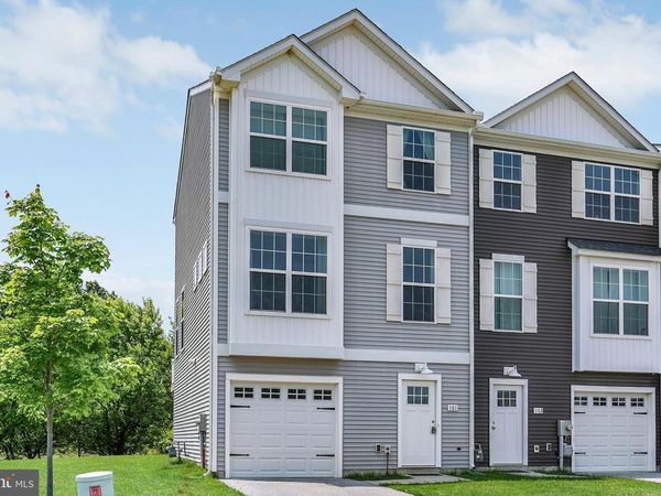 101 S CENTER STREET , HANOVER, PA 17331