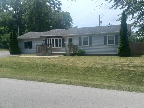 214 E 5TH Street, Coal Valley, IL 61240