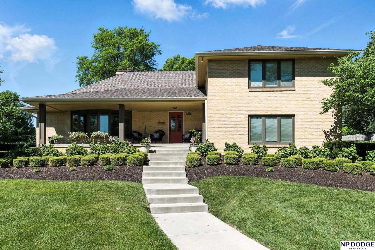 650 N 63rd Street , Omaha, NE 68132