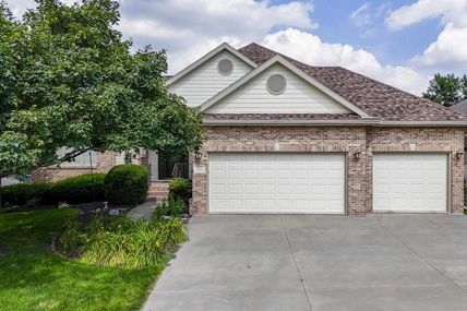 101 S 202nd Street , Omaha, NE 68022
