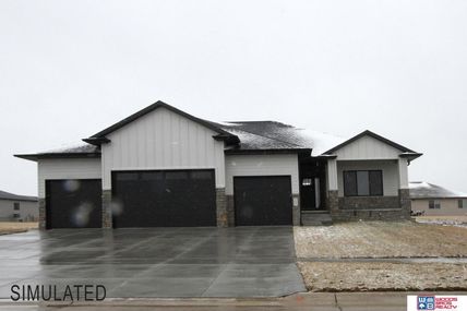 7646 Isidore Drive , Lincoln, NE 68516