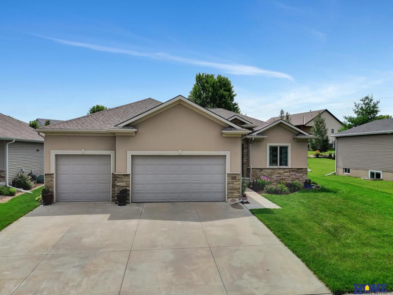 7540 Exbury Road , Lincoln, NE 68516