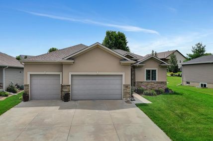 7540 Exbury Road , Lincoln, NE 68516