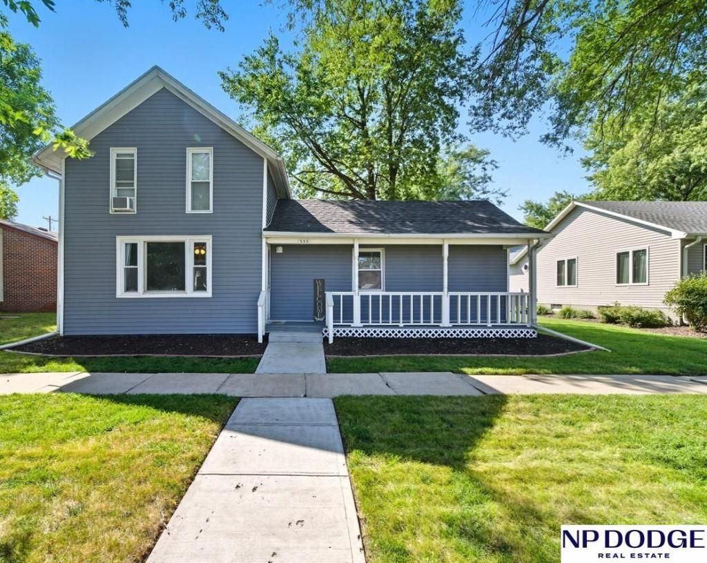 335 N 2nd Street , Arlington, NE 68002