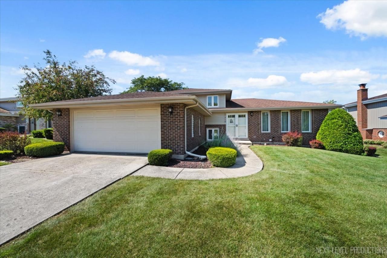 17321 Avon Lane Tinley Park