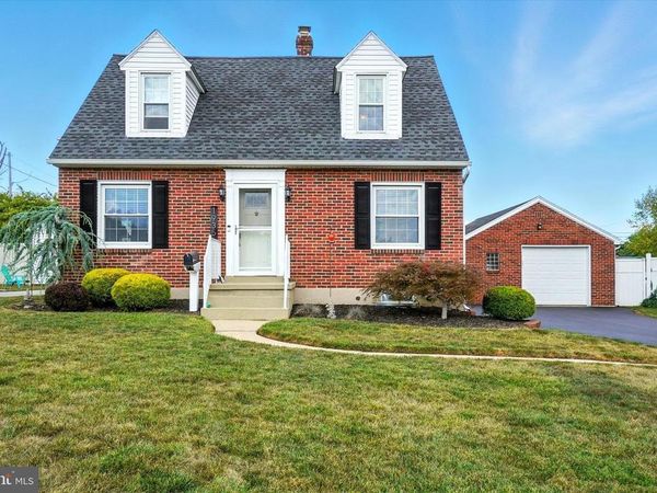 1935 ORANGE STREET, YORK, PA 17404