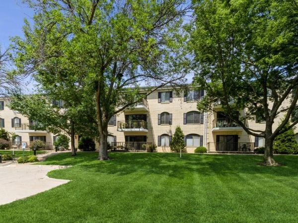 2135 1st Avenue SE, Unit 125, Cedar Rapids, IA 52402