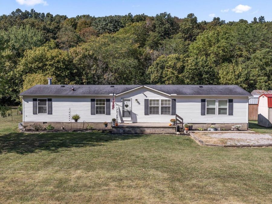 7135 Walnut Creek Road , Kingston, OH 45644 Photo 1