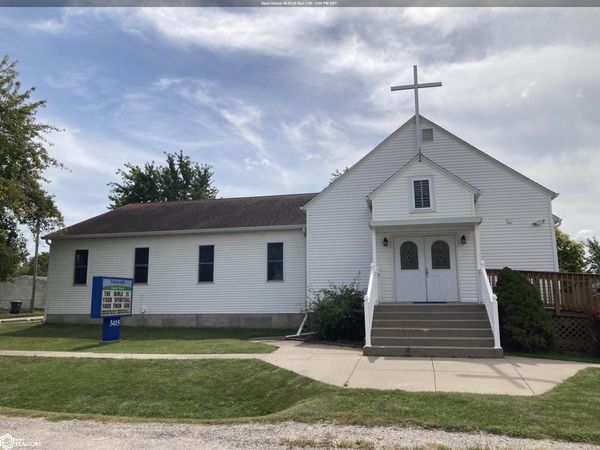 3415 Sunnyside Avenue, Burlington, IA 52601