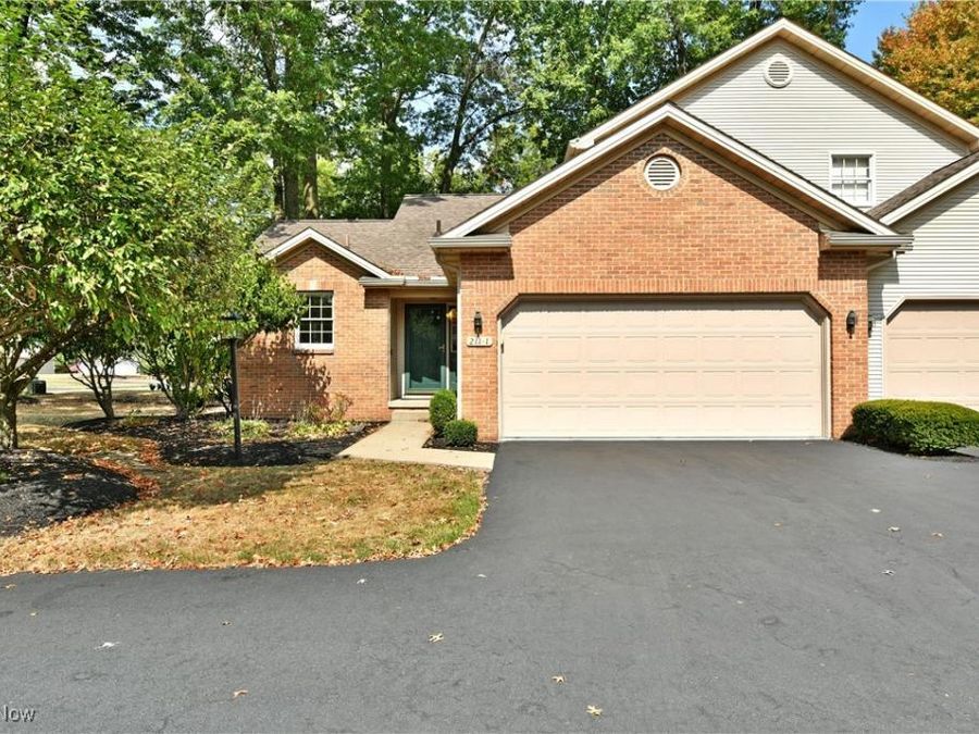 211 Talsman Drive, Unit 1, Canfield, OH 44406 Photo 1
