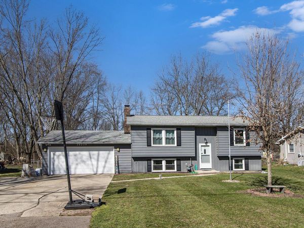 20259 Pine Lake Road, Battle Creek, MI 49014
