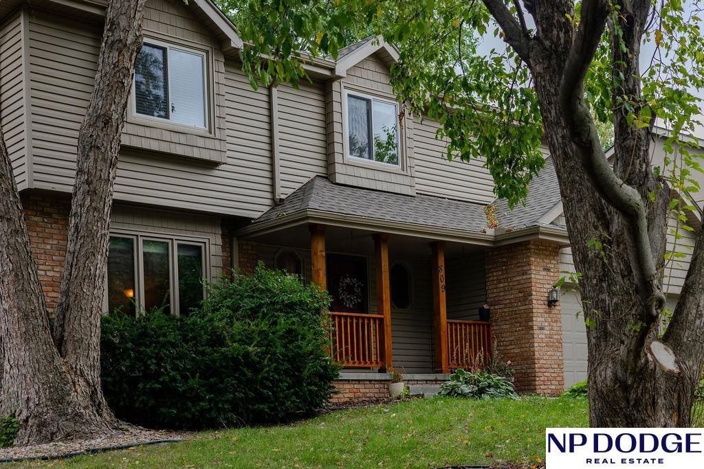 809 Joseph Drive , Papillion, NE 68046