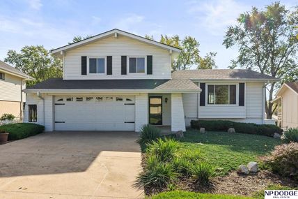 4717 S 102 Circle , Omaha, NE 68127