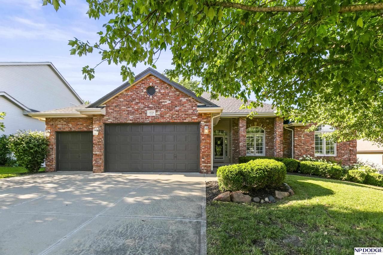 19726 K Street , Omaha, NE 68135