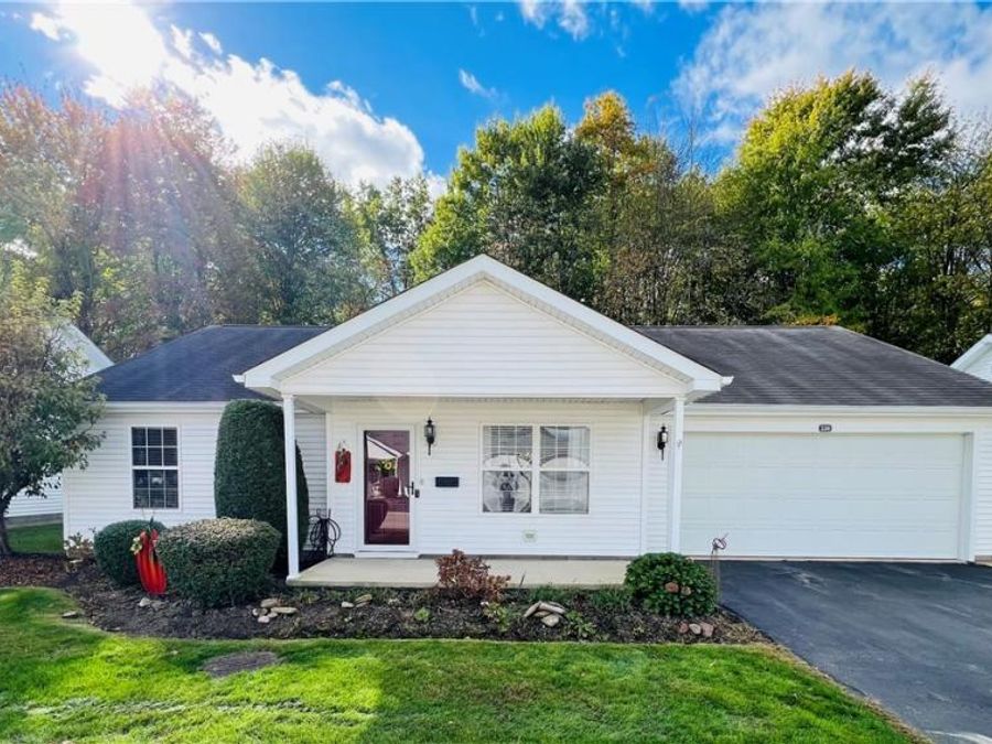 330 Nantucket Drive, Geneva, OH 44041 Photo 1