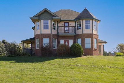 21693 270TH Street, MCCLELLAND, IA 51548