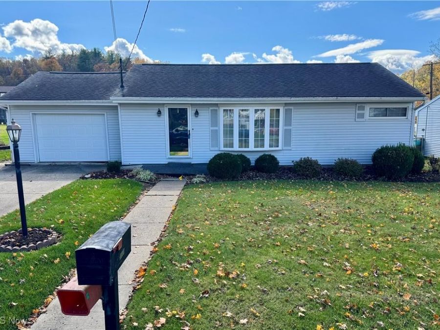 1805 26th Avenue, Parkersburg, WV 26101 Photo 1