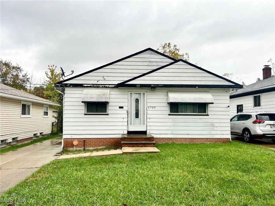 4709 Hillside Avenue, Garfield Heights, OH 44125 Photo 1